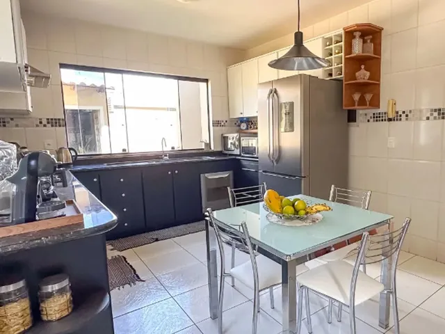 Imagem 4: Casa na Ponte Alta Norte - 5 Quartos - 800M