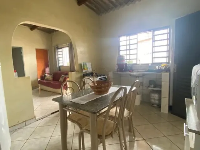 Imagem 3: Vendo Casa em Brazlândia - Quadra 28, Setor Tradicional. Excelente Lote de 420 M²