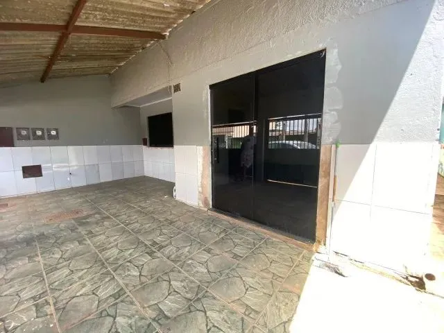Imagem: Na - Casa com 2 Quartos 2 Kitnets na Qnm