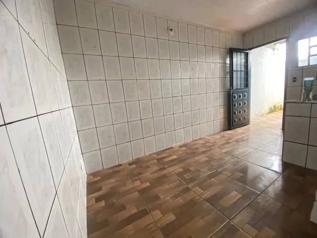 Imagem 3: Na - Casa com 2 Quartos + 2 Kitnets na Qnm 06 de Ceilândia