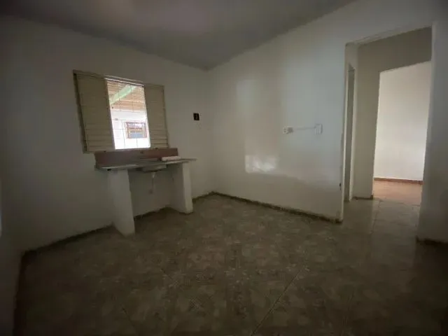 Imagem 16: Na - Casa com 2 Quartos + 2 Kitnets na Qnm 06 de Ceilândia