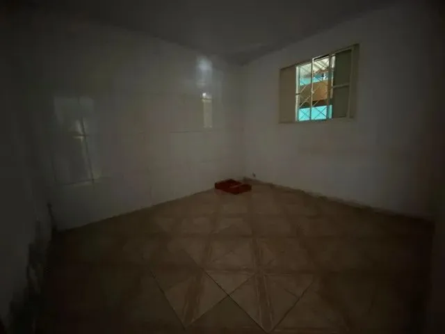 Imagem 9: Na - Casa com 2 Quartos + 2 Kitnets na Qnm 06 de Ceilândia