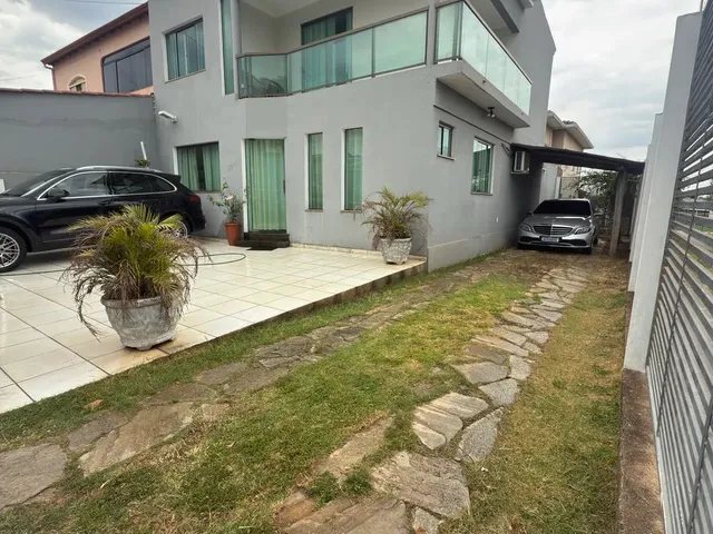 Imagem: Casa na Qnl, Sobrado Moderno de Esquina