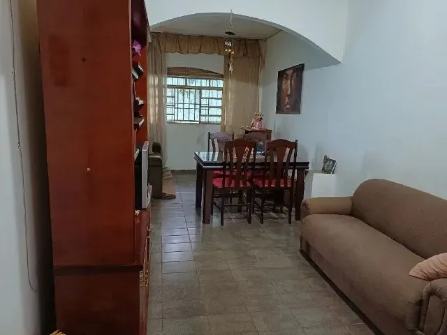 Imagem: Oportunidade Casa 3 Quartos - Aceita Apartamento