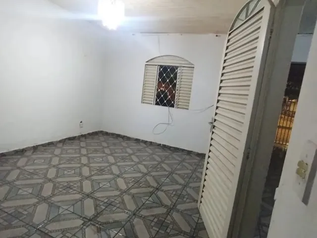 Imagem 8: Agio, Casa com 03 Quartos Mais Kit, Qr 433 Samambaia Norte Df