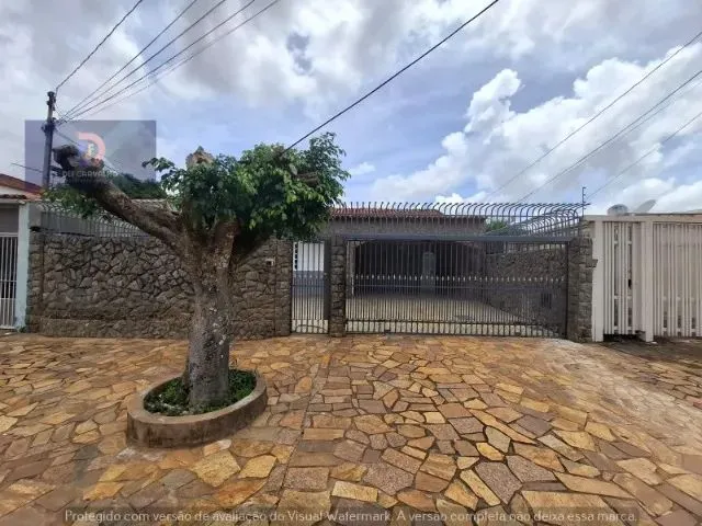 Imagem: Vendo Casa Qnd 50 com 04 Qtos e 02 Suítes
