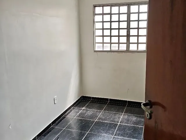 Imagem: Vendo Kitnet 1 Andar C/2 Qtos, Banheiro