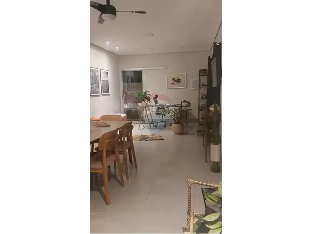 Imagem 15: Casa Moderna com Spa e Kit Net Independete no Park Way -Candangolandia
