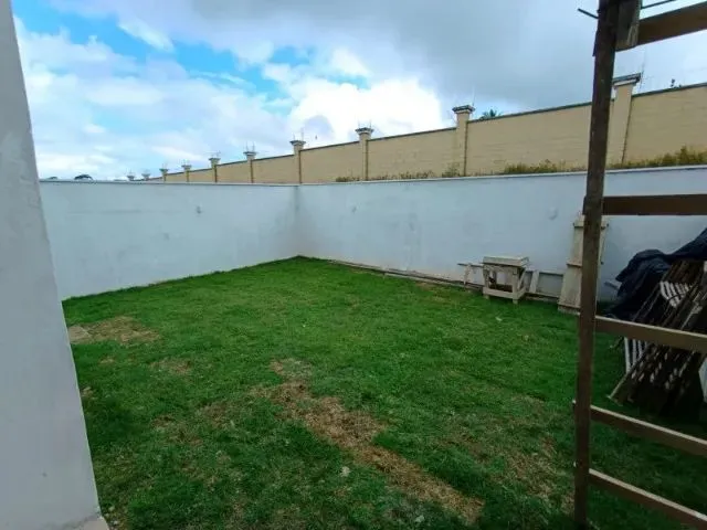 Imagem 10: Vendo Casa Duplex em Condomínio Fechado