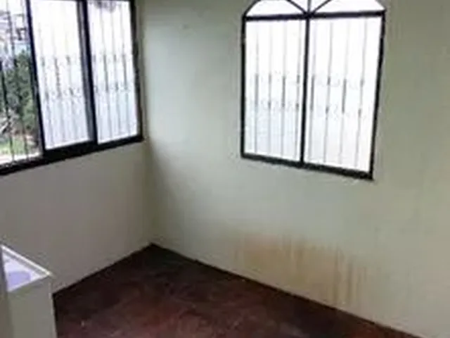 Imagem: /Vila com 5 Apartamentos no Educandos