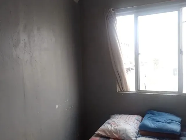 Imagem 4: Vendo Apartamento no 3 Andar 2 Quartos, Sala, Cozinha e Banheiro / Monte das Oliveiras