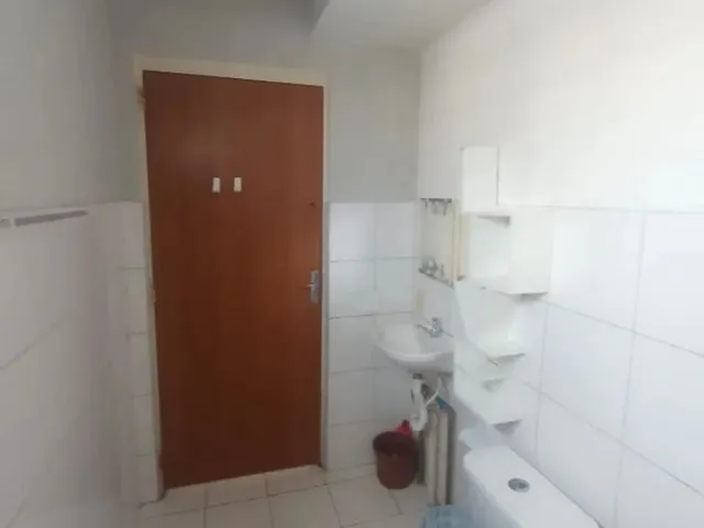Imagem 5: Vendo Apartamento no 3 Andar 2 Quartos, Sala, Cozinha e Banheiro / Monte das Oliveiras