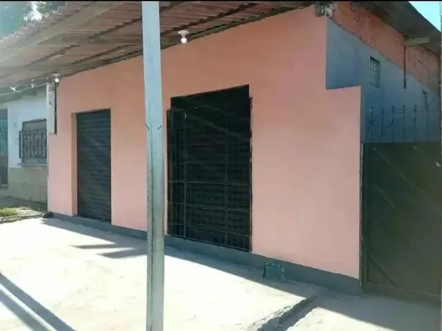 Imagem: Vila com 3 Kitnets - 1 Ponto Comercial