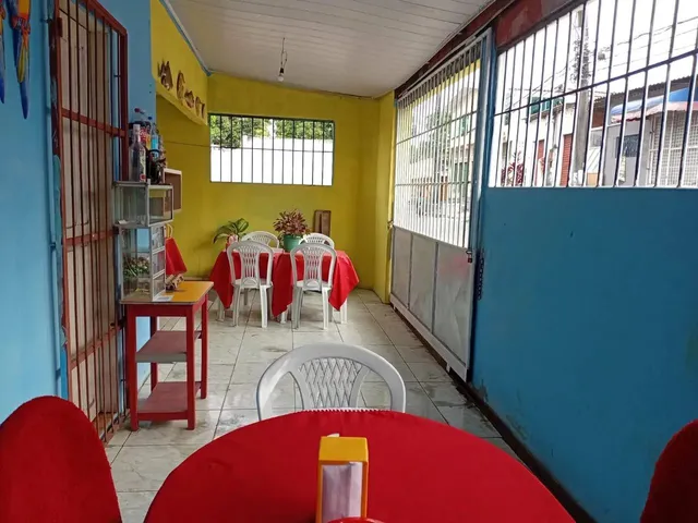 Imagem: Vendo Casa - Flores - 2 Quartos