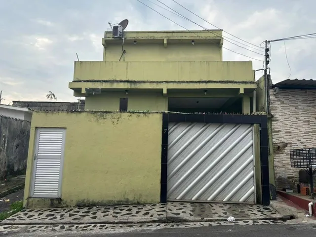 Imagem: Casa À Venda com 3 Suítes - Santo Antônio