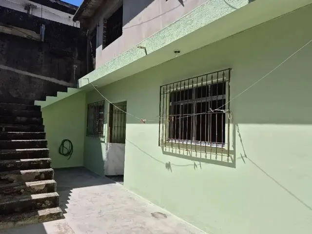 Imagem: Linda Casa com Estrutra para Construção