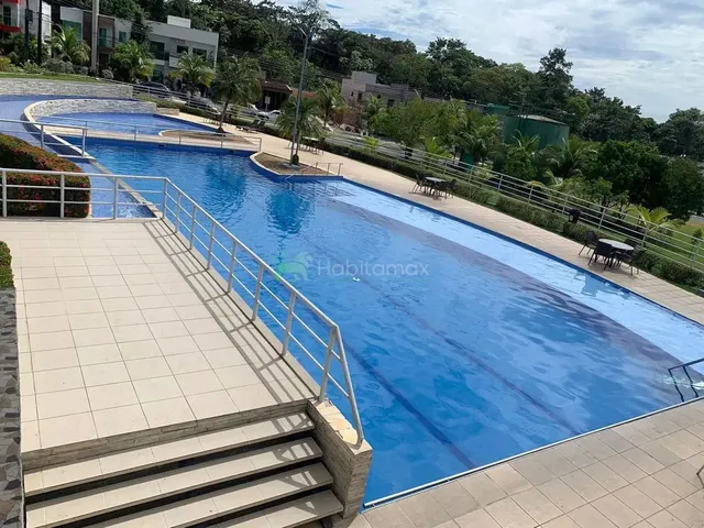 Imagem 6: Condomínio Forest Hill - Belíssima Casa Térrea no Forest Hills Conforto, Estilo E