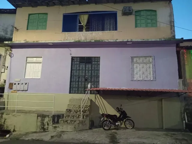 Imagem: Casa Enorme no Coroado 1, com 14 Comandos