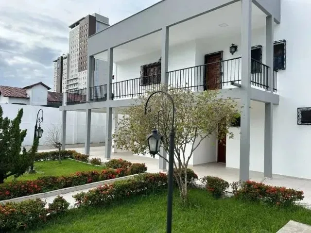 Imagem: Casa Alto Padrão Dois Pavimentos