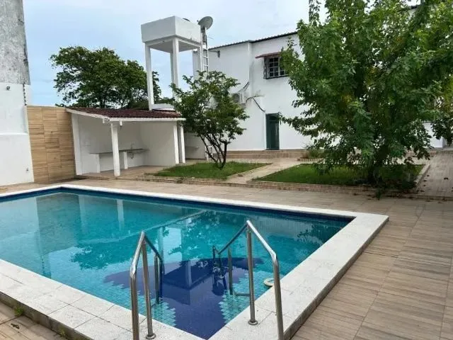 Imagem 9: Casa Alto Padrão Dois Pavimentos