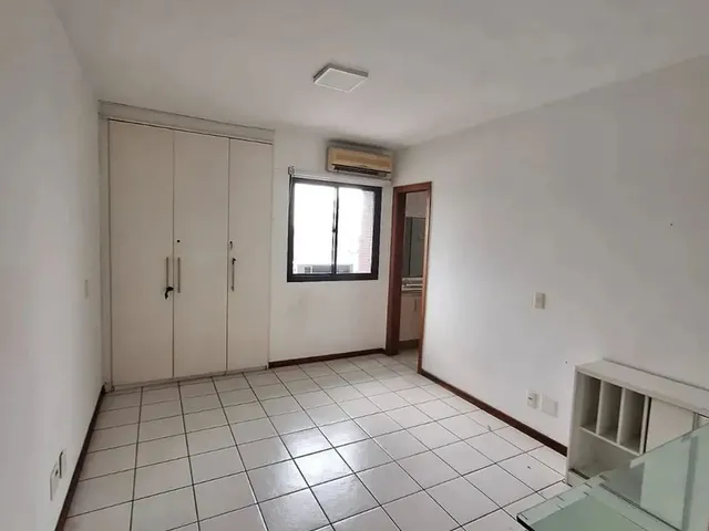 Imagem 8: Imóvel para Venda com 200 Metros Quadrados com 4 Quartos em Nossa Senhora das Graças