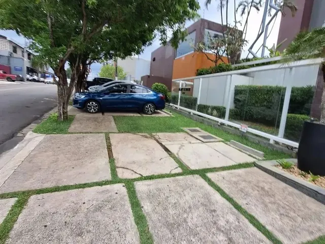 Imagem 12: Imóvel para Venda com 200 Metros Quadrados com 4 Quartos em Nossa Senhora das Graças