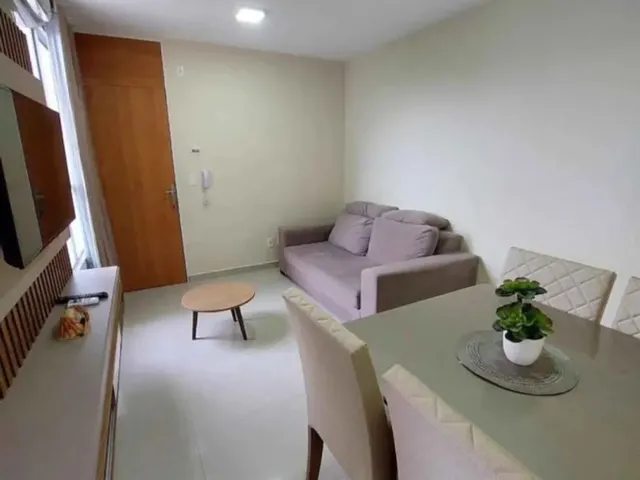 Imagem: O apartamento possui 2 Dormitórios, 1 Banheiro, 1 Vaga na