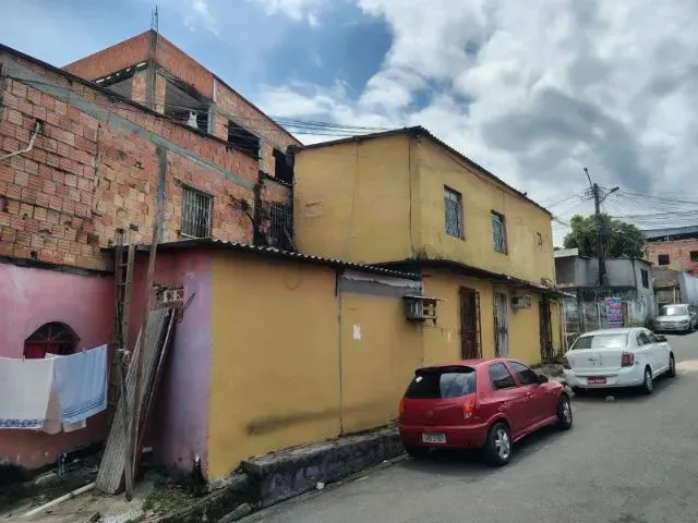 Imagem 2: Oportunidade! Casa de Esquina com 3 Kitnets Alugadas - Compensa II
