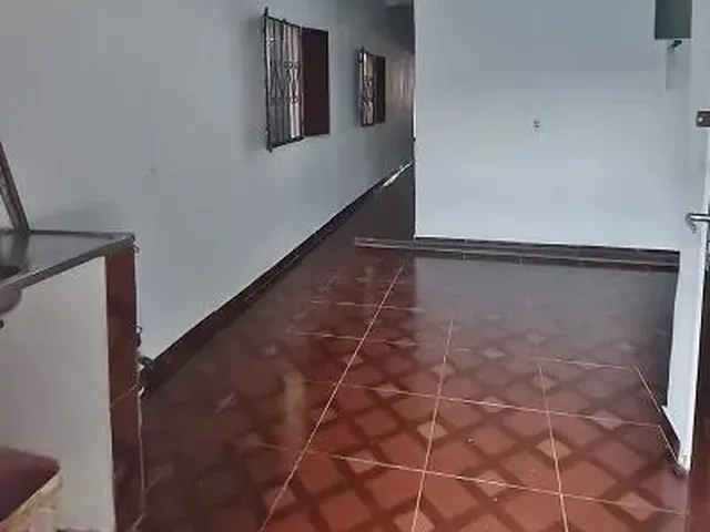 Imagem 3: Coroado, Prédio 2 Andares C/ Piscina. Próx Ao Spa e Av Beira Rio. Venda