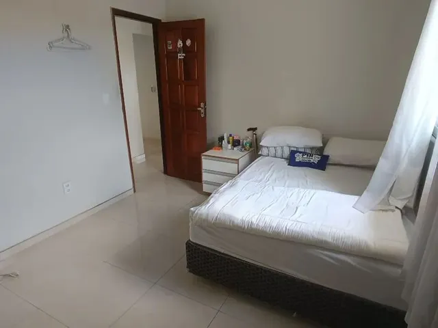 Imagem 2: /Casa com 4 Qrts na Avenida das Torres