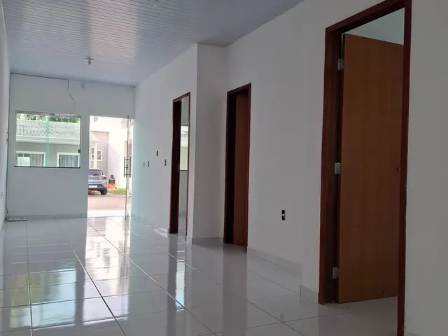 Imagem: Vendo Casa no Flores em Residencial Fechado