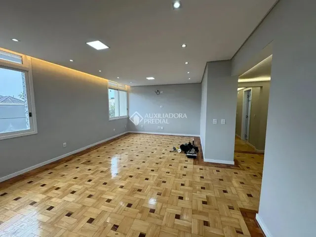 Imagem 1: Apartamento 2 Dormitorios Reformado