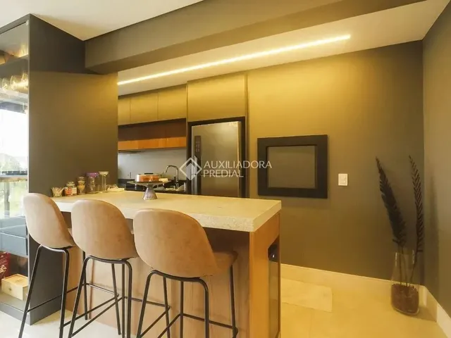 Imagem 5: Imóvel para Venda com 74 Metros Quadrados com 2 Quartos em Petrópolis - Porto Alegre