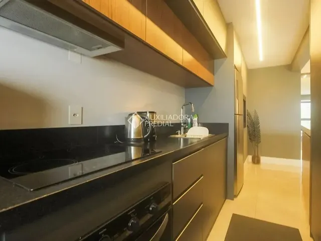 Imagem 11: Imóvel para Venda com 74 Metros Quadrados com 2 Quartos em Petrópolis - Porto Alegre