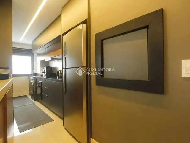 Imagem 15: Imóvel para Venda com 74 Metros Quadrados com 2 Quartos em Petrópolis - Porto Alegre