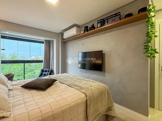 Imagem 14: Imóvel para Venda com 74 Metros Quadrados com 2 Quartos em Petrópolis - Porto Alegre