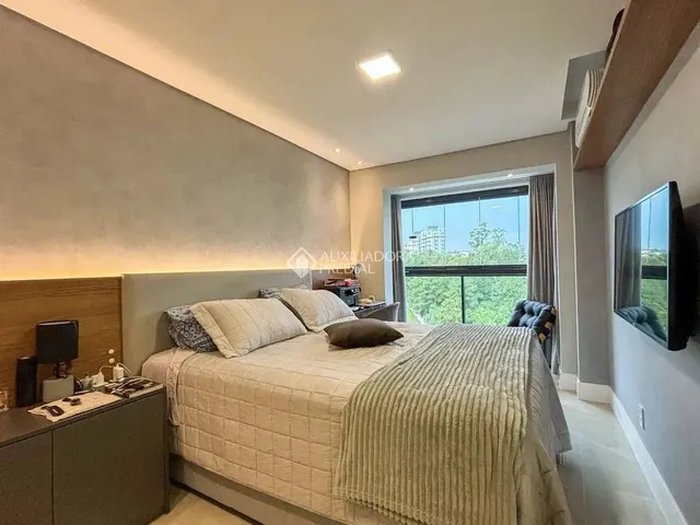 Imagem 8: Imóvel para Venda com 74 Metros Quadrados com 2 Quartos em Petrópolis - Porto Alegre