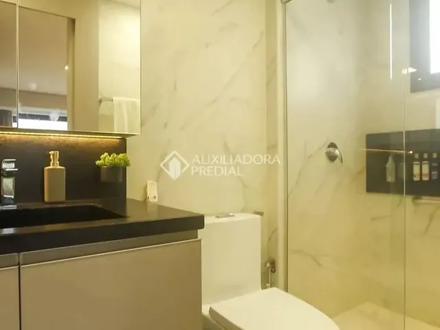 Imagem 7: Imóvel para Venda com 74 Metros Quadrados com 2 Quartos em Petrópolis - Porto Alegre