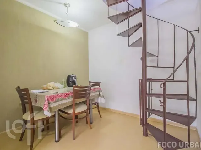 Imagem 3: Imóvel para Venda Tem 147 Metros Quadrados com 2 Quartos em Petrópolis - Porto Alegre