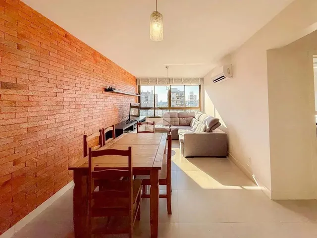 Imagem: 2 Dorm (1 Suíte), 67M², 2 Banheiros Petrópolis