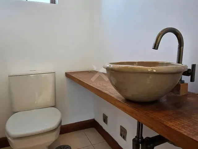 Imagem 14: Cobertura À Venda com 03 Dormitórios no Petrópolis