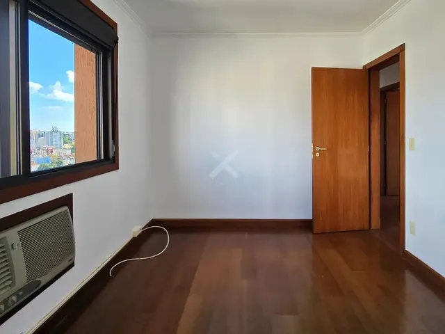 Imagem 6: Cobertura À Venda com 03 Dormitórios no Petrópolis