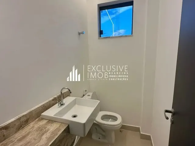 Imagem 6: Imóvel para Venda Possui 207 Metros Quadrados com 3 Quartos em Tenoné - Belém - Pa