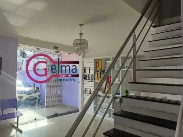 Imagem: Cód. 003 - Casa com 4/4 Sendo 1 Suíte