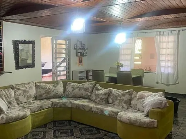 Imagem: Casa, 200M², 2 Suítes, 3 Vgs no Conjunto