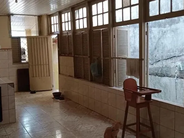 Imagem 2: Vendo Casarão Ao Lado Supermercado Lider/ Praça Brasil, Umarizal, Belém/Pa