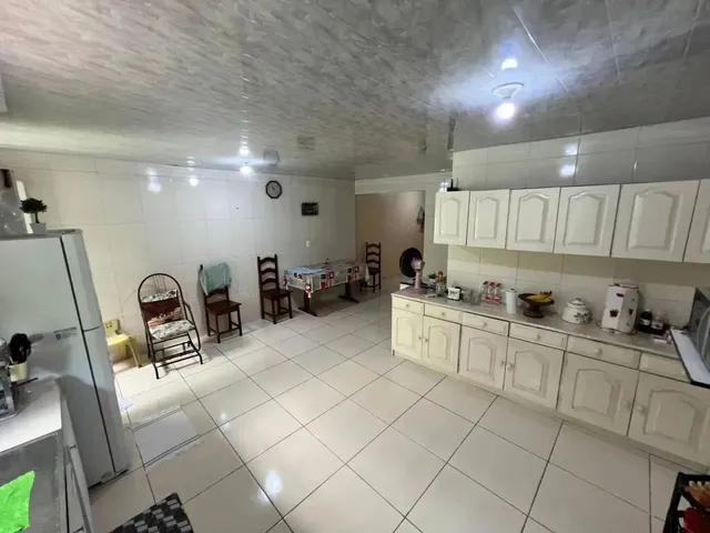 Imagem: Gr Vende Casa no Jurunas - 3 Quartos - Reformada
