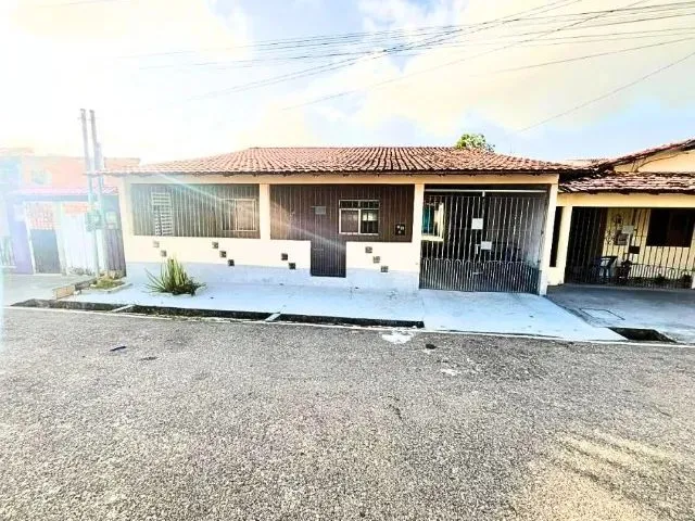 Imagem: Casa no Bairro Porto Grande / 3 Quartos