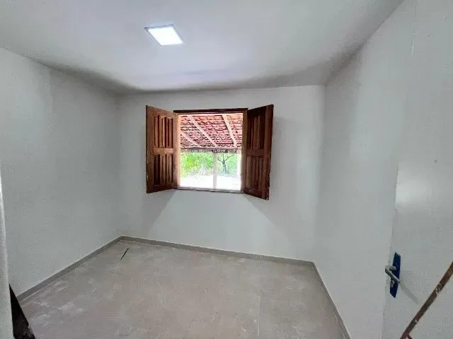 Imagem 2: Casa com Teto Todo em Gesso