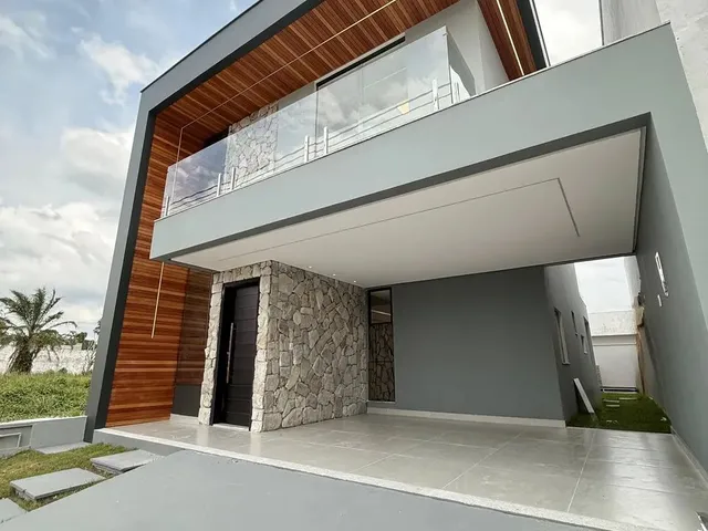 Imagem: Casa com 4 Suítes e Piscina